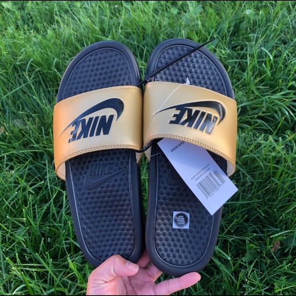Nike Shoes - Women's Nike Bennasi Slides Sandals